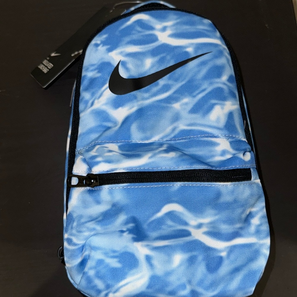 Nike Lunchbox